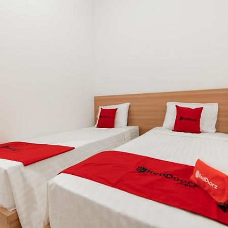 Reddoorz @ Graha Cemerlang Maros Makasar Exteriér fotografie