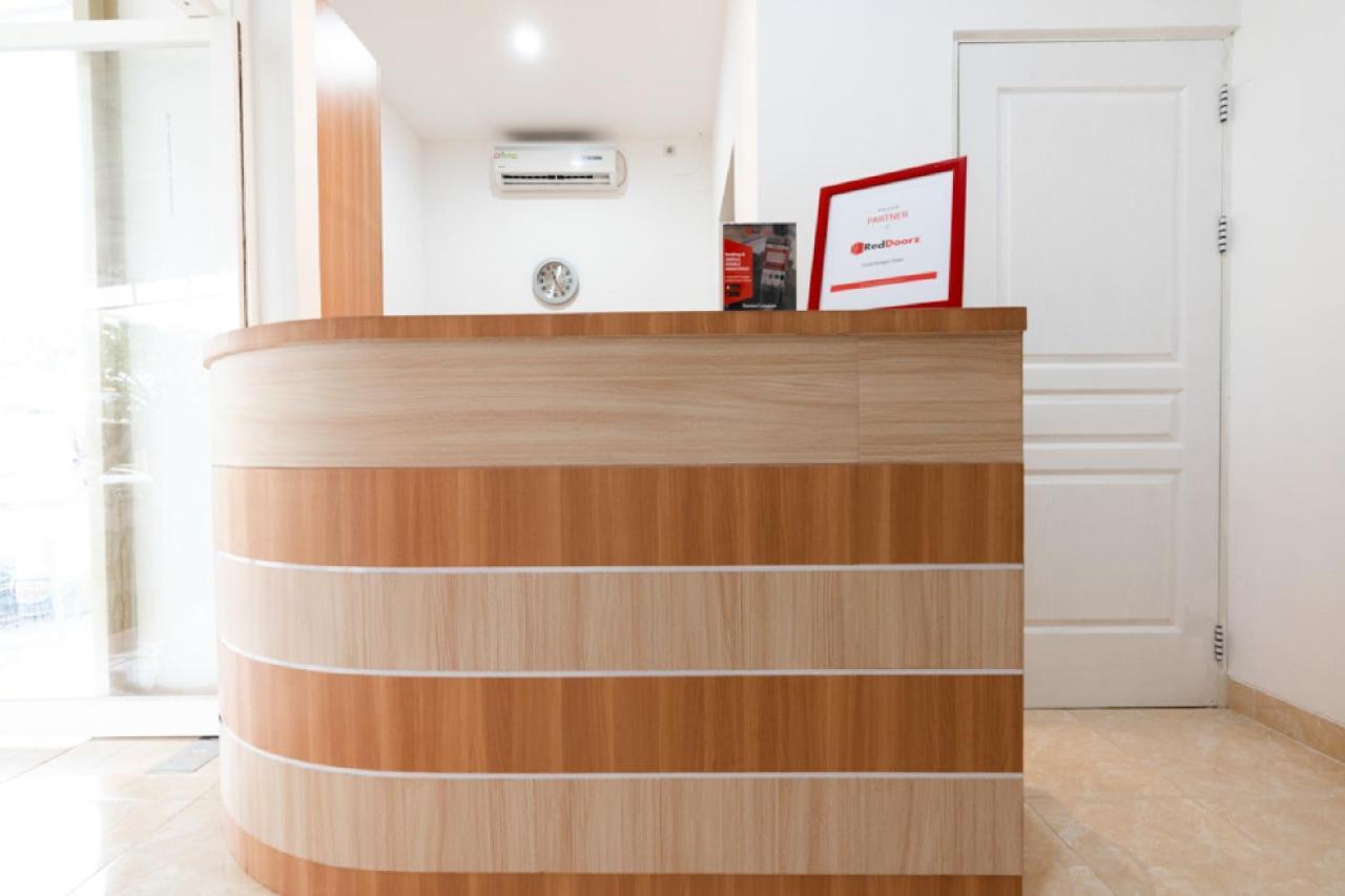 Reddoorz @ Graha Cemerlang Maros Makasar Exteriér fotografie