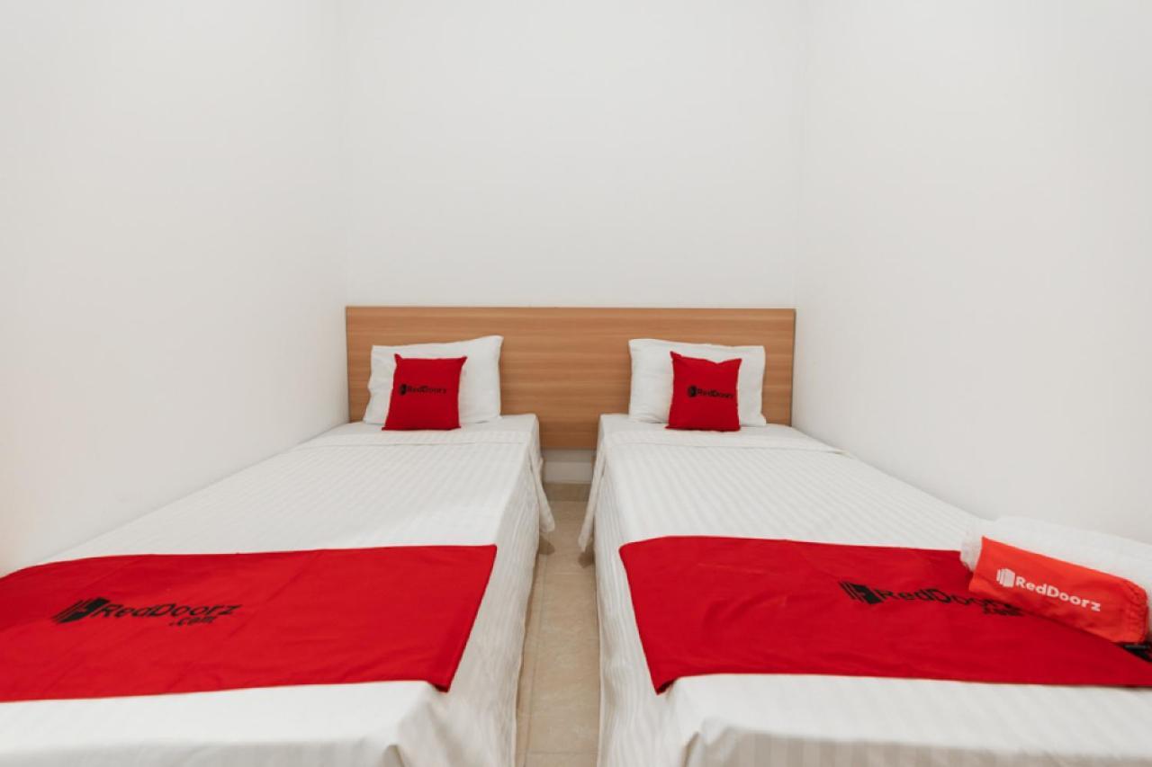 Reddoorz @ Graha Cemerlang Maros Makasar Exteriér fotografie